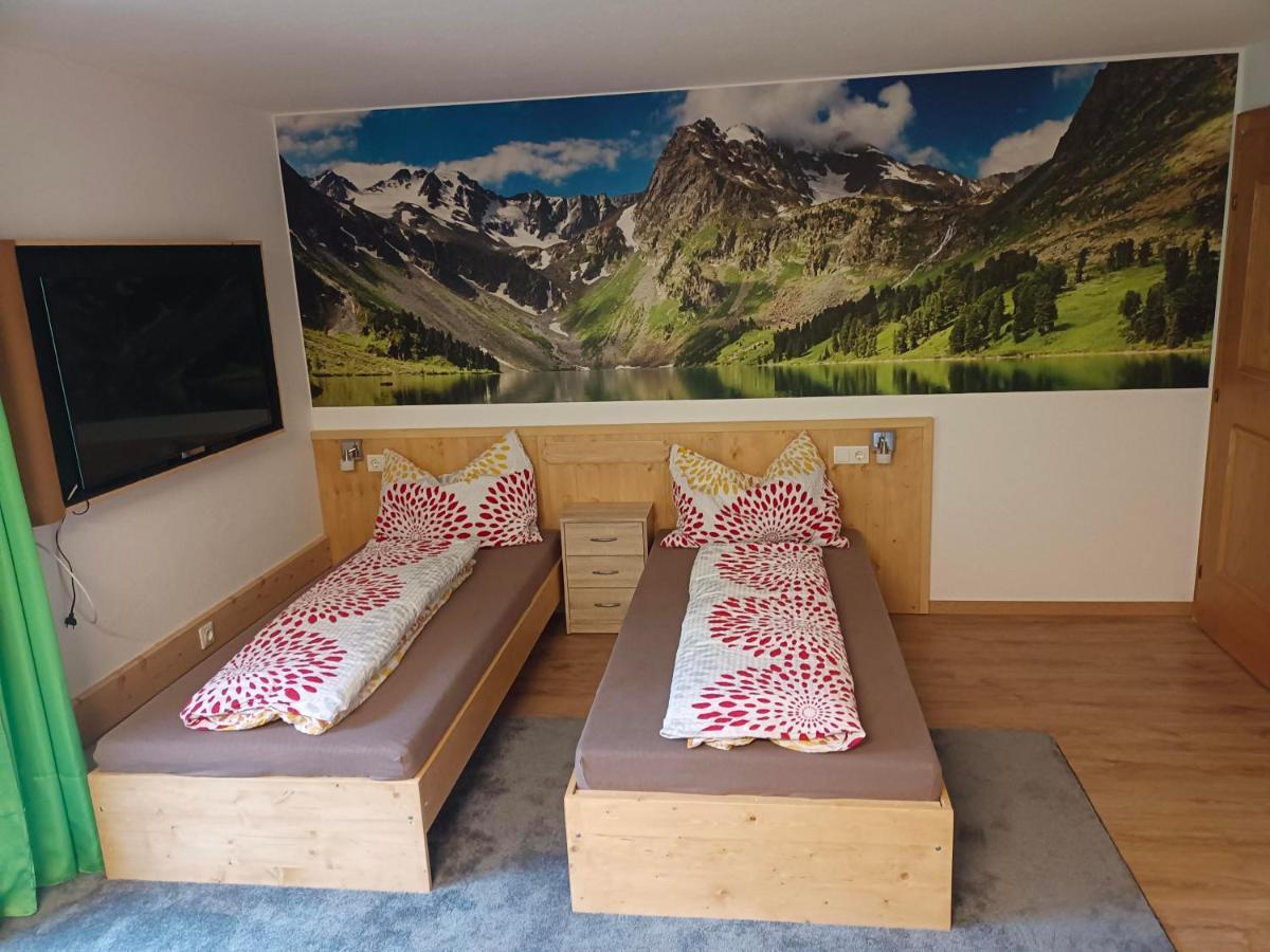 Ferienwohnung Luxner Хопфгартен им Бриксентал Екстериор снимка
